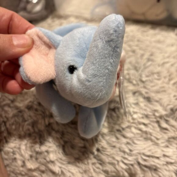 Ty Beanie Babies Peanut The Elephant - Light Blue - Picture 2 of 5